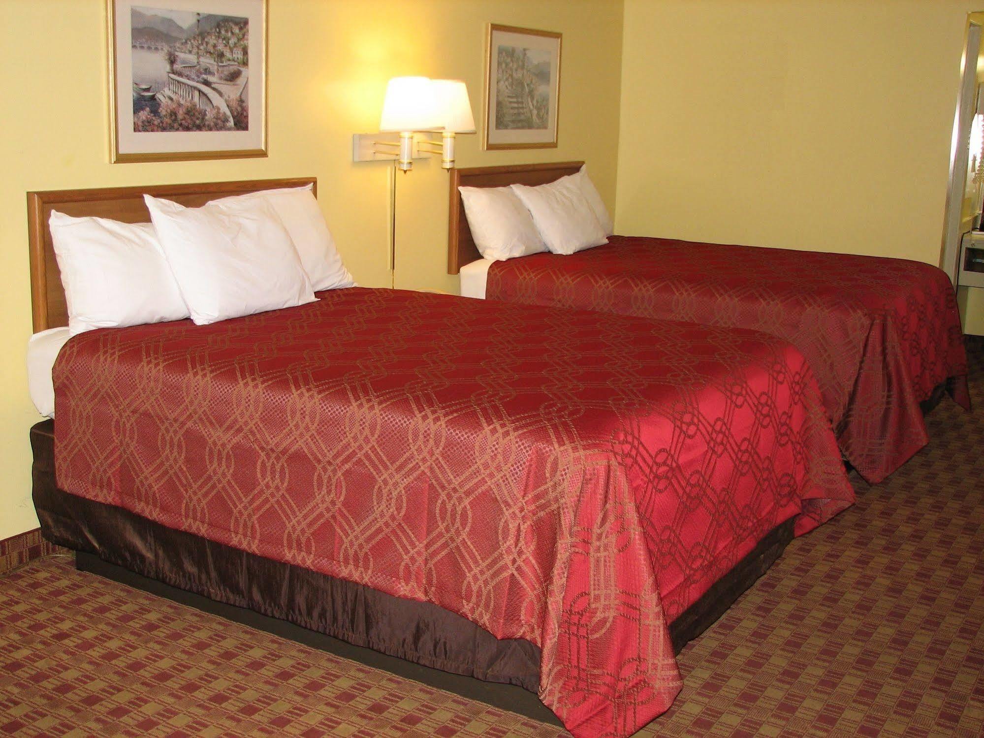 Econo Lodge Kosciusko Esterno foto