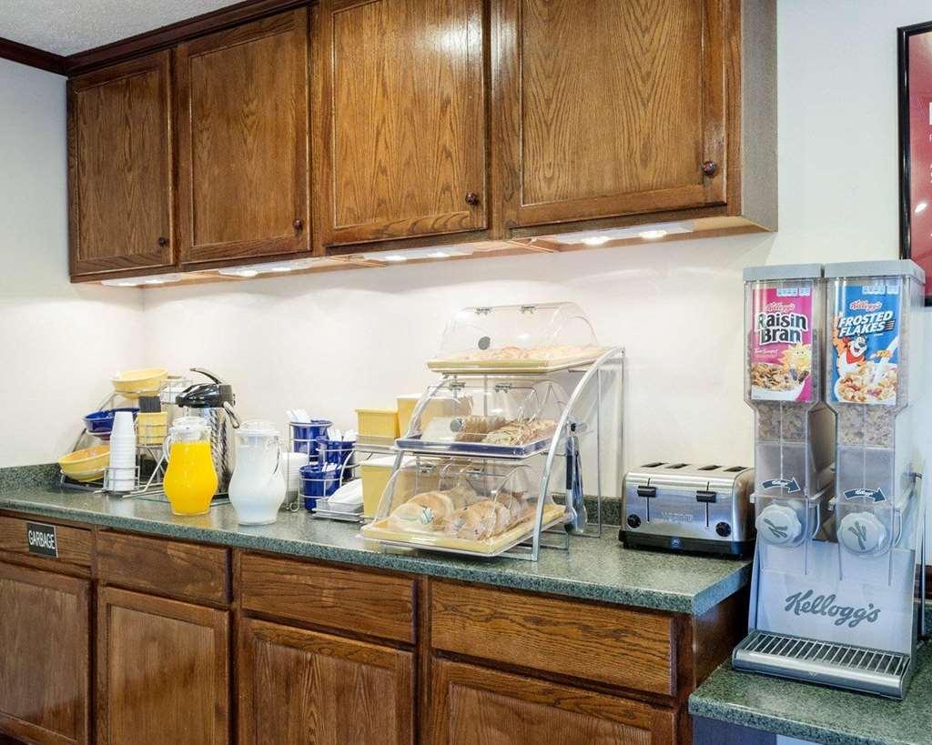 Econo Lodge Kosciusko Ristorante foto