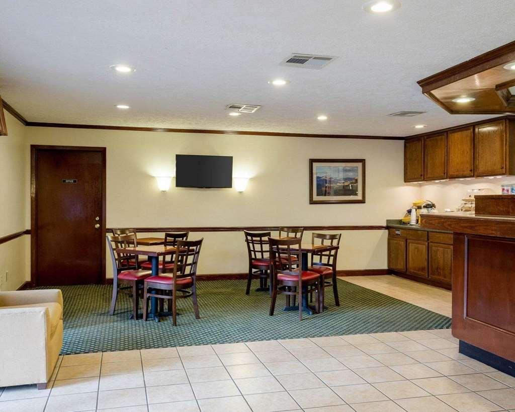 Econo Lodge Kosciusko Ristorante foto